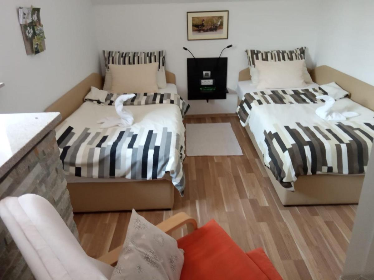 D.I.M. Holiday House Selište Drežničko Extérieur photo
